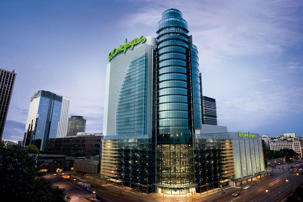 Televisores, ordenadores portátiles, juegos de mesa y más: cinco ofertas de El Corte Inglés durante todo el fin de semana
