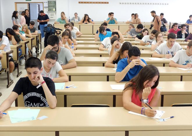 Estudiar mucho está bien, pero hay otro factor que influye en que apruebes o suspendas: la hora del examen