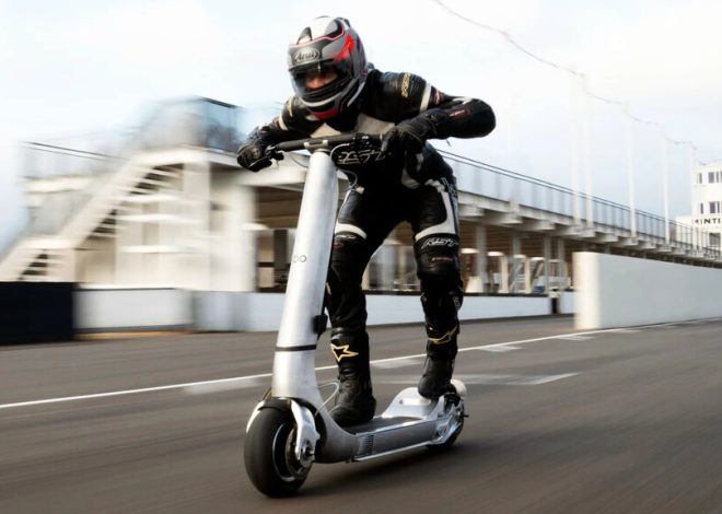 Hay patinetes que van rápido, hay patinetes que van muy rápido y luego hay patinetes como The Turbo: a 160 km/h