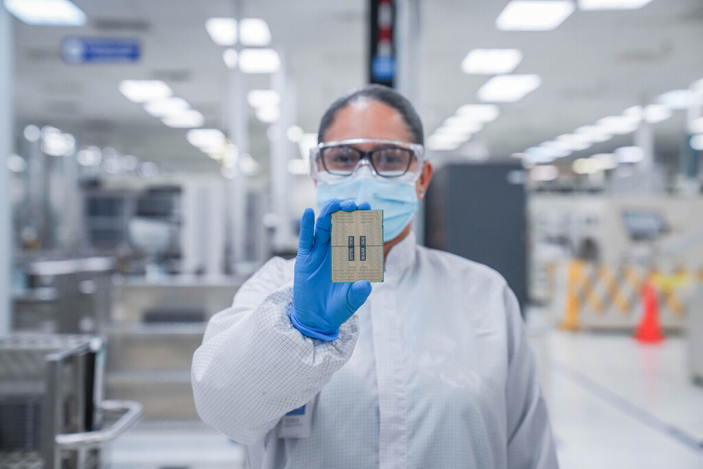 Intel ya ha empezado a trocearse: su grupo de redes se separa en medio de una reestructuración interna masiva