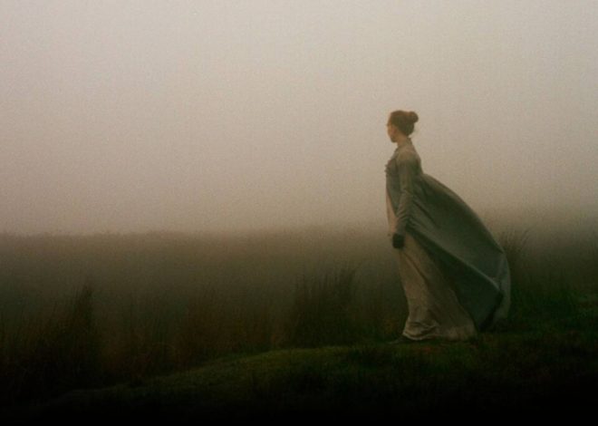 Los crímenes truculentos y la novela romántica están de moda. Era cuestión de tiempo que terminaran juntos en un género